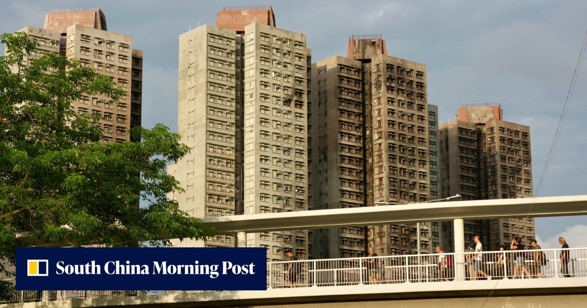 Hong Kong gives 45 Wang Fuk Court holdouts final call on buyout scheme