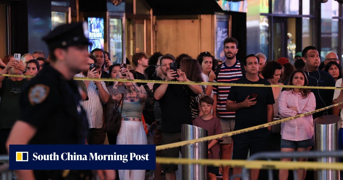 Woman shot by US police after 2 people stabbed in New York’s Times Square
