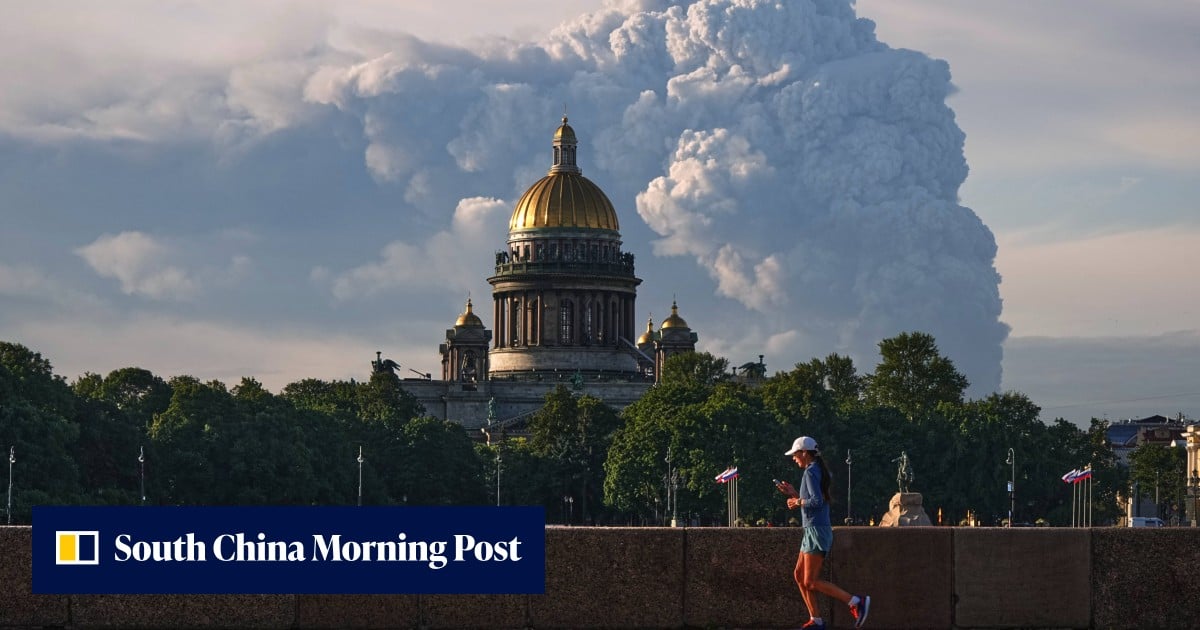 Ukraine’s president warns airlines to avoid ‘drone-infested’ Russian airspace