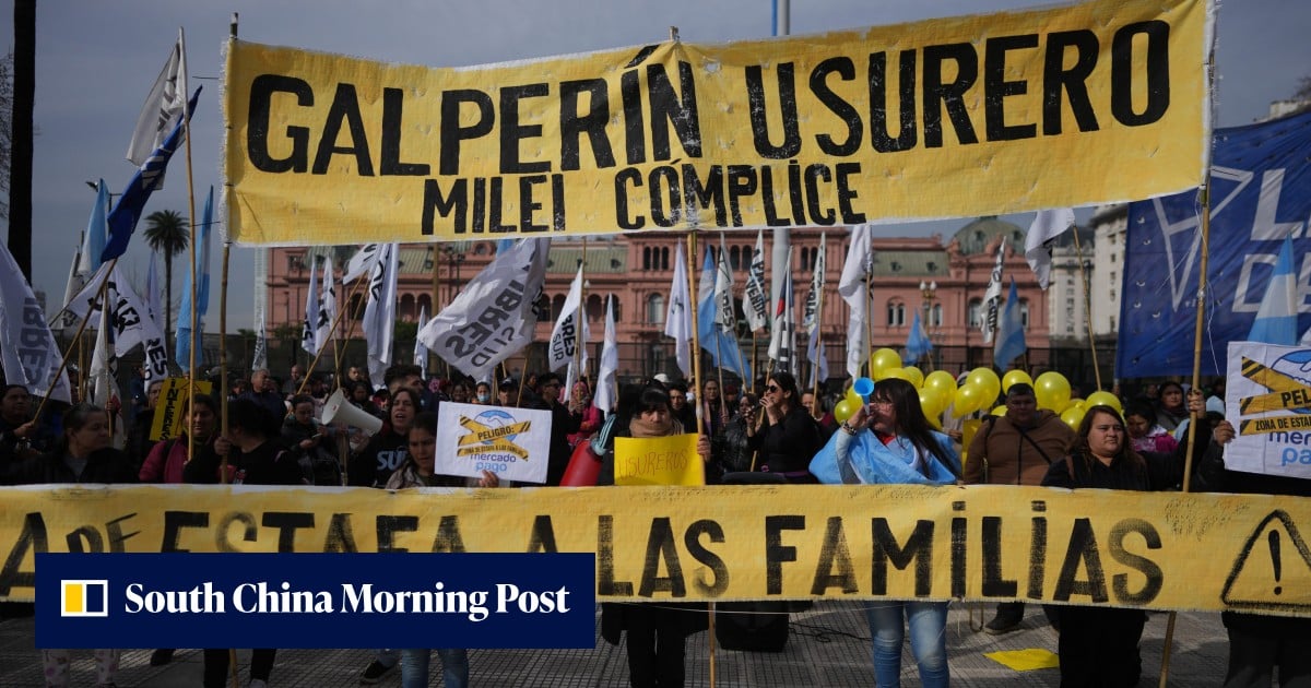 Young Argentines’ mounting debt struggles test support for Milei