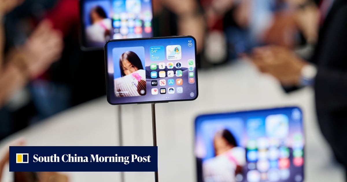 Photo: scmp.com China's Foldable iPhone Conundrum: What to Expect After Apple's Launch