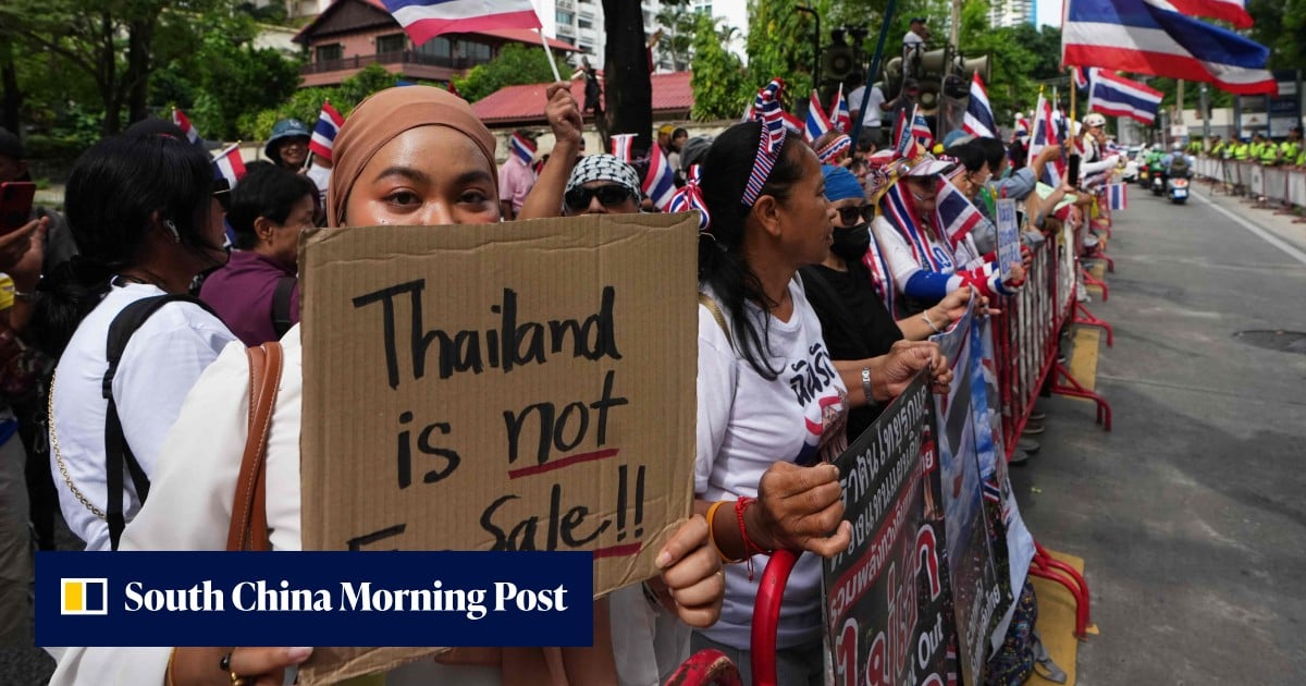 Thais stage rare Israel protest; Singapore ministers get pay rise: 7 Asia highlights