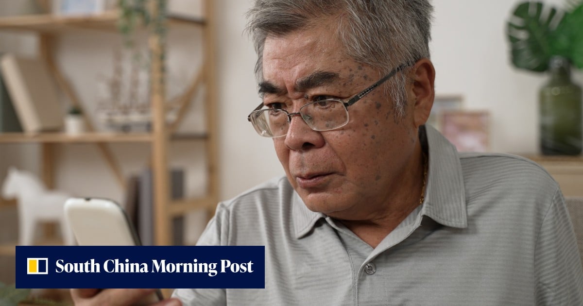 Pop-up ad accused of delaying life-saving call during Chinese woman’s heart attack sparks debate