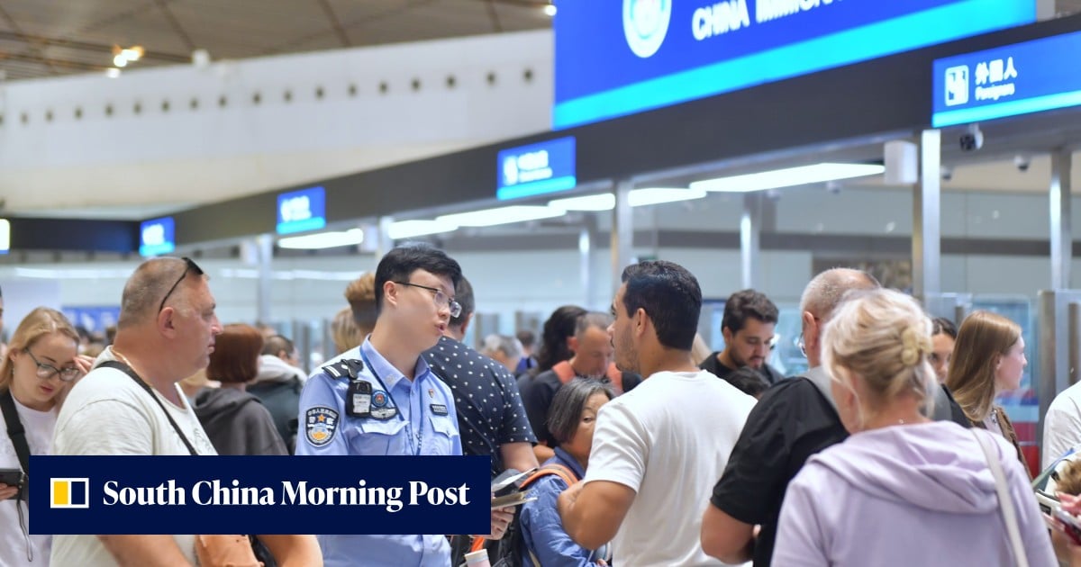 China allows foreign visitors to skip police stations, register stay online
