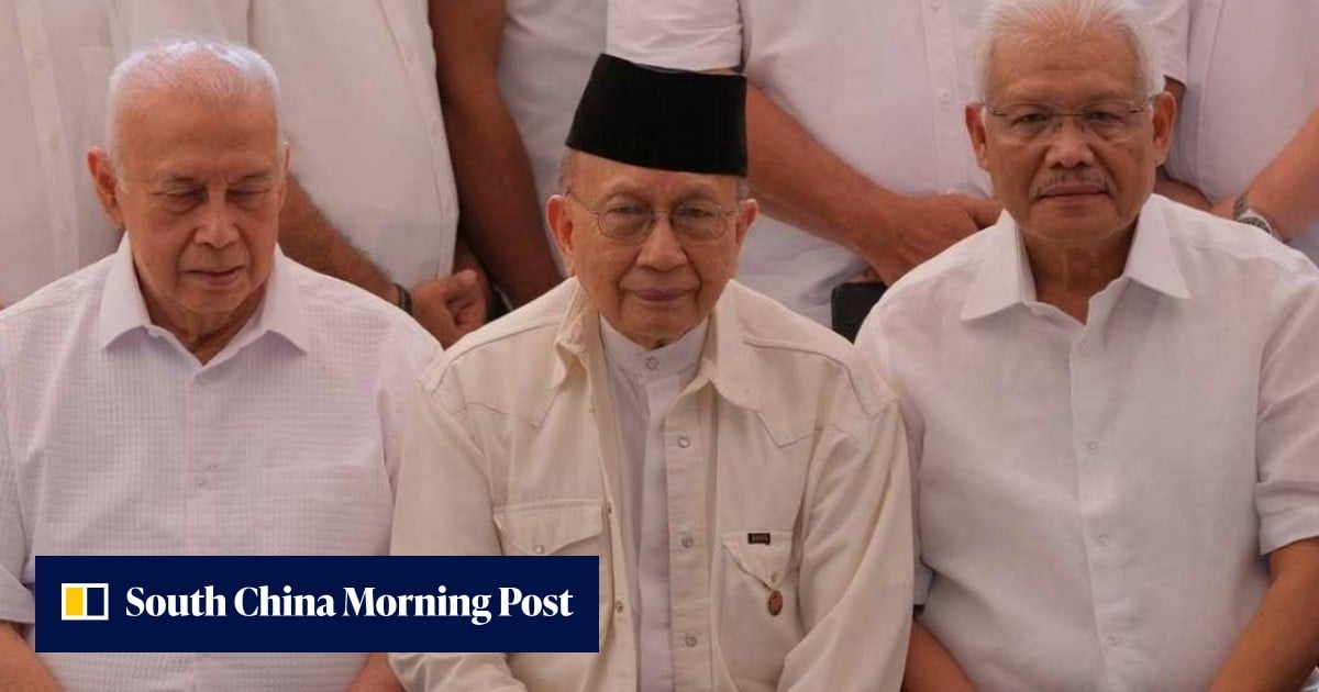 Ex-Malaysian minister charged with sedition over Negeri Sembilan royal crisis