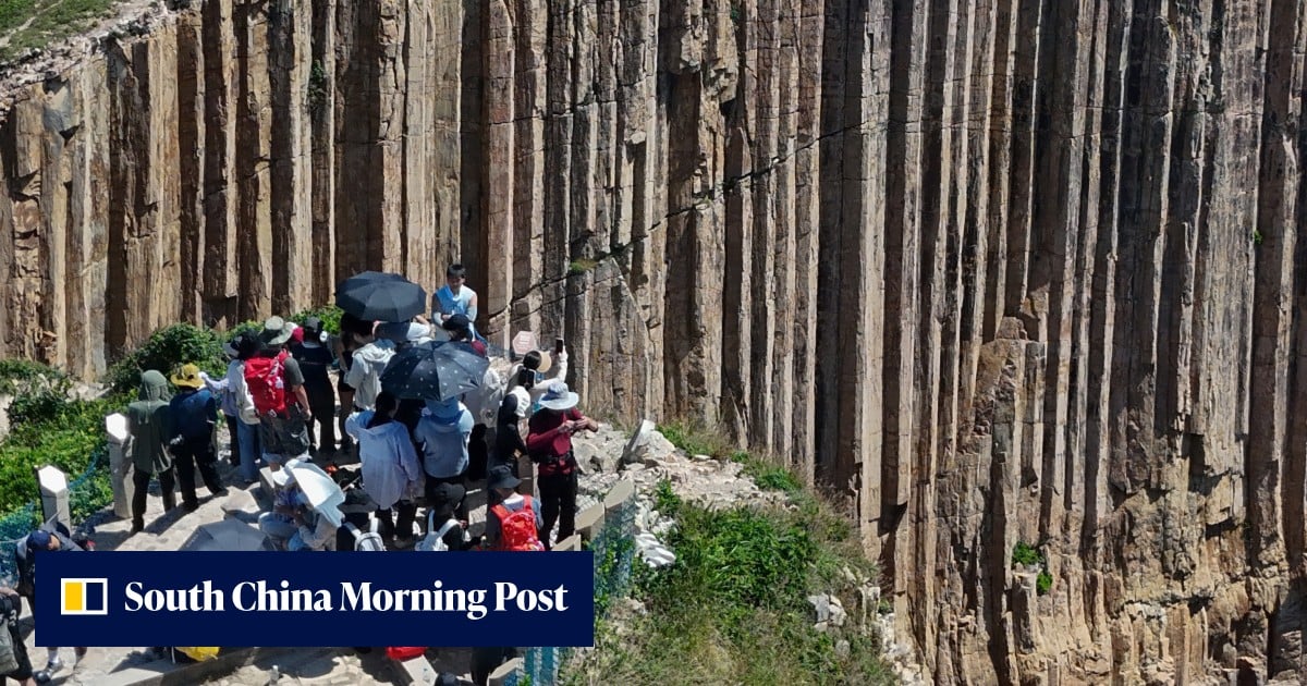 3 hikers fall ill on Hong Kong trails as temperatures top 33 degrees