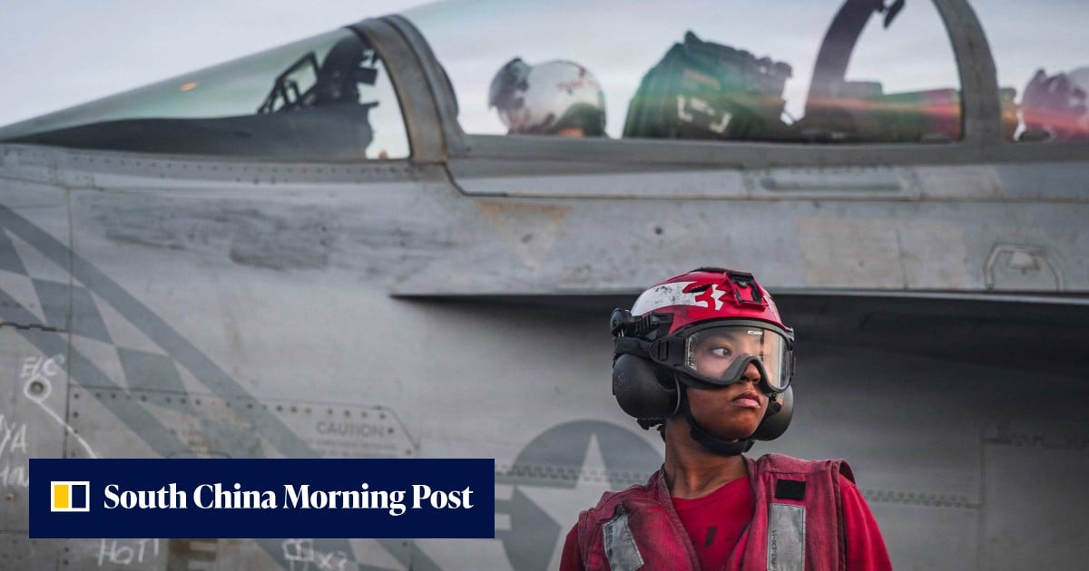 Pentagon picks Boeing to build new carrier fighter jet to replace F/A-18