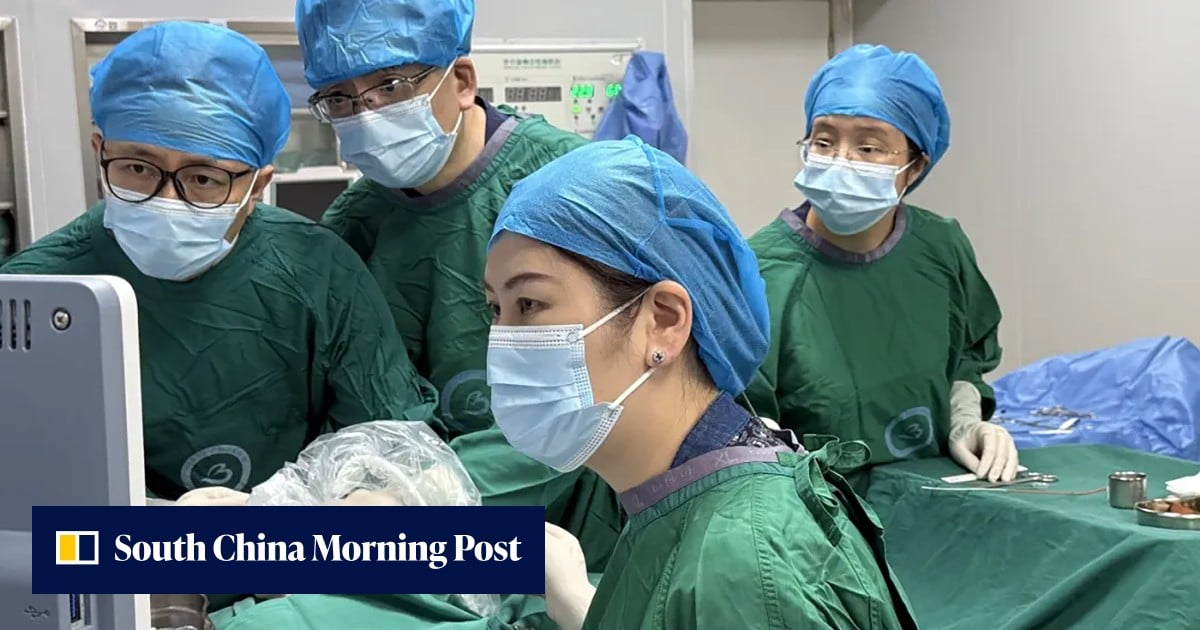 中國醫生為胎兒進行子宮內手術，成功移除肺部腫瘤