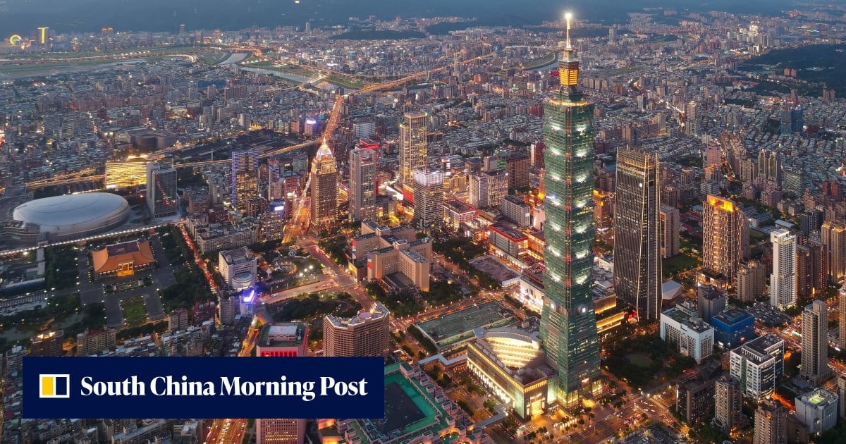 Mainland Chinese favour diplomacy to achieve Taiwan reunification with caveats: survey
