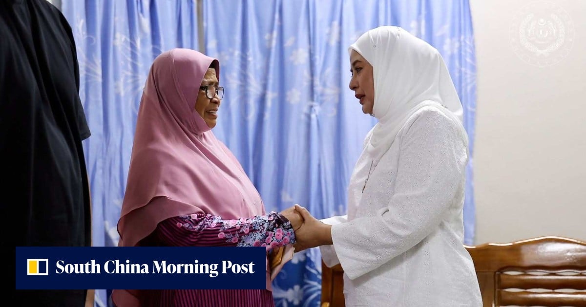 Malaysia’s queen comforts family of girl found dead at school, pledges to get justice