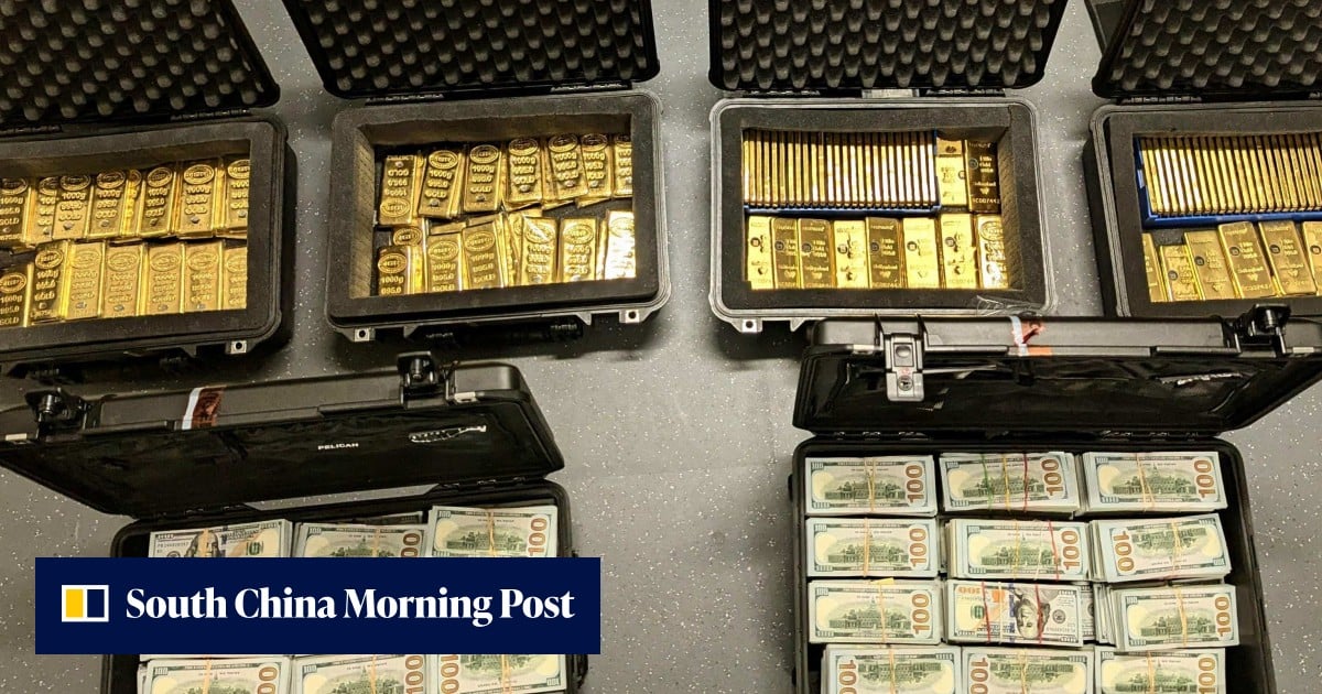 Ex-CIA official accused of stealing US million in gold bars pleads guilty