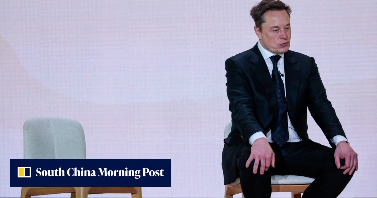 Elon Musk Accuses Indian Oligarchs of Blocking Starlink Entry