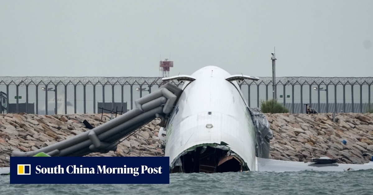 Investigators probe cockpit control movement in fatal cargo plane ...