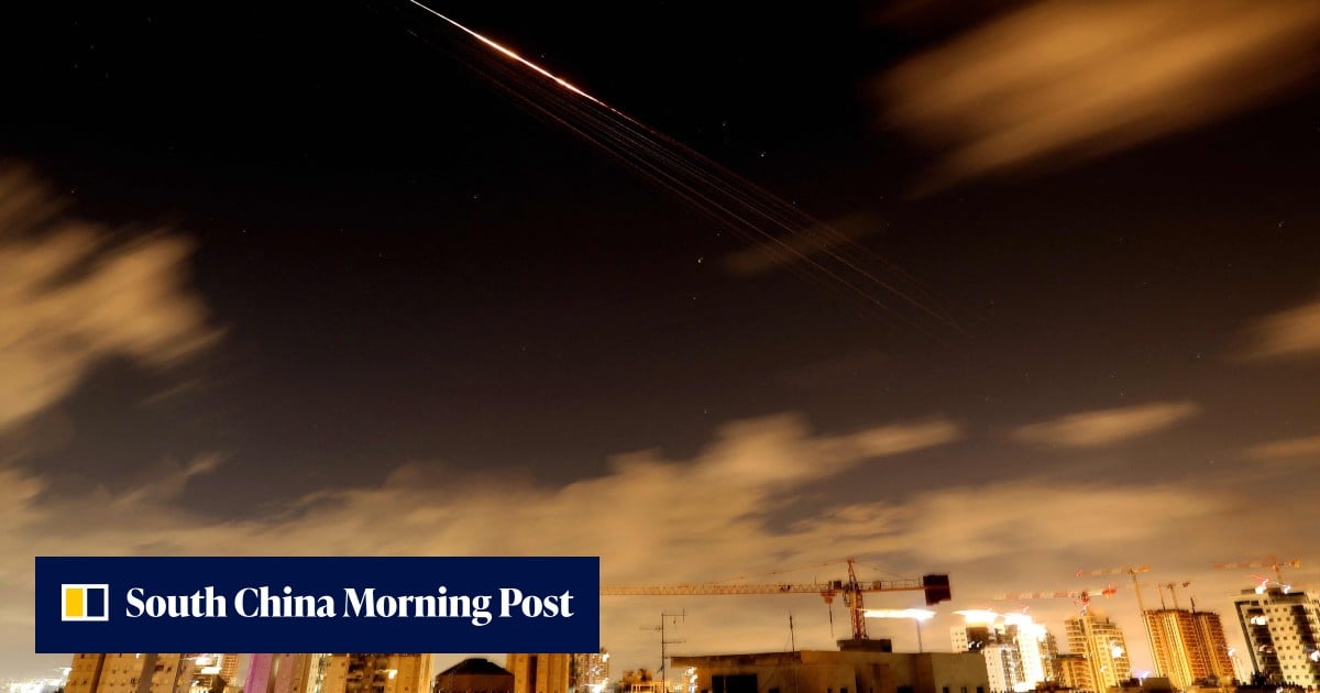 Chinese military scientists use flight data to locate suspected GPS spoofing