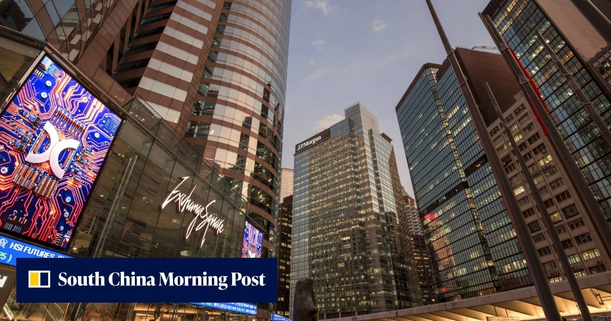 Hong Kong investors aim to beat markets – but keep return hopes in check: report