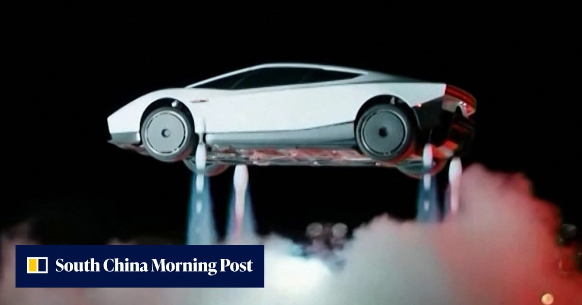 Elon Musk unveils Tesla’s ‘flying’ car