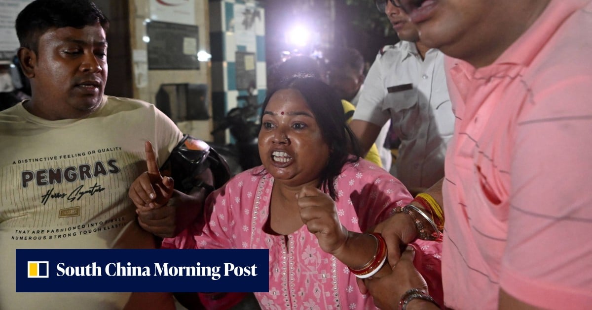 19 dead, 25 hurt in stampede at India religious festival