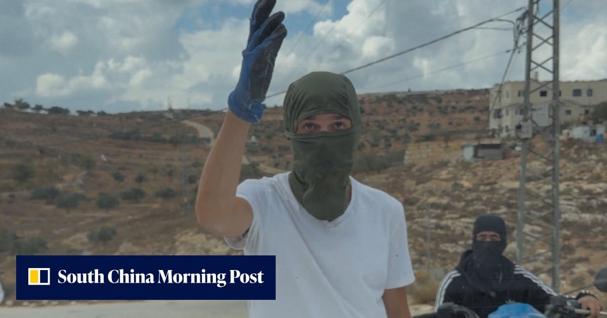 Israeli settlers attack European diplomats, beat up French mayor in West Bank