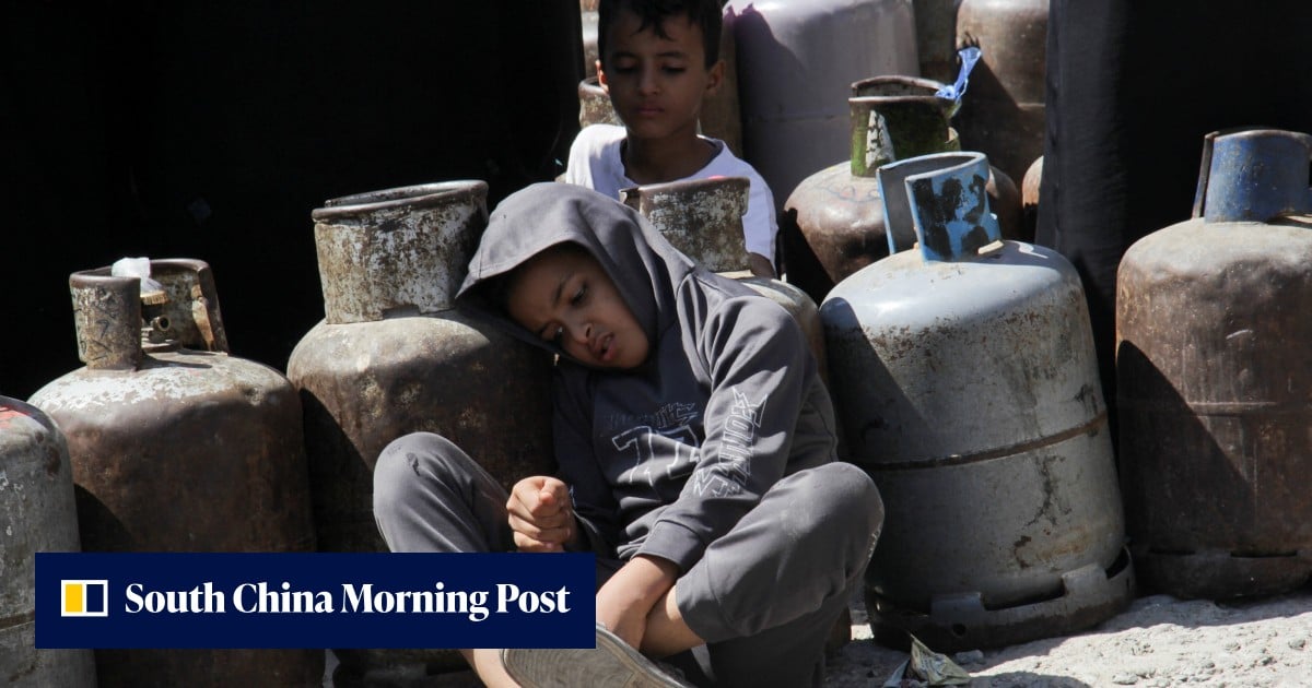 Missile Strike on Yemen Training Camp Leaves 53 Dead, 200 Injured