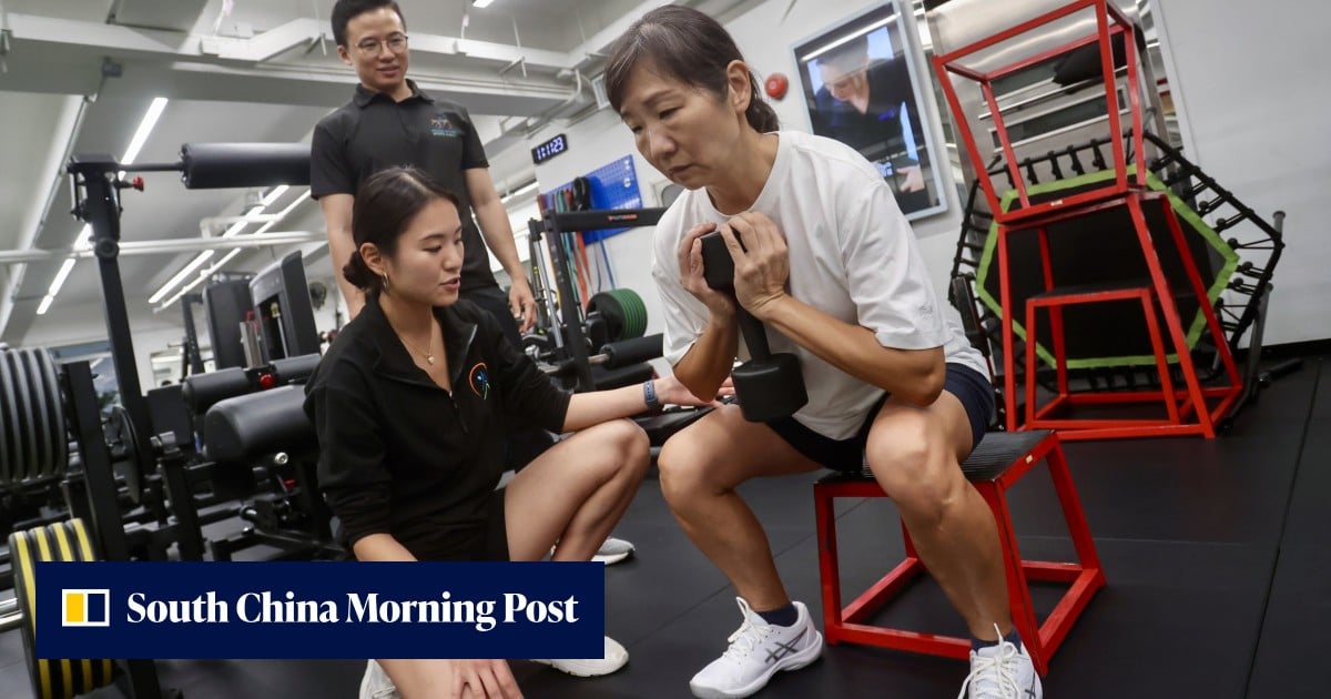 How to prevent osteoporosis, from training to eating calcium-rich food