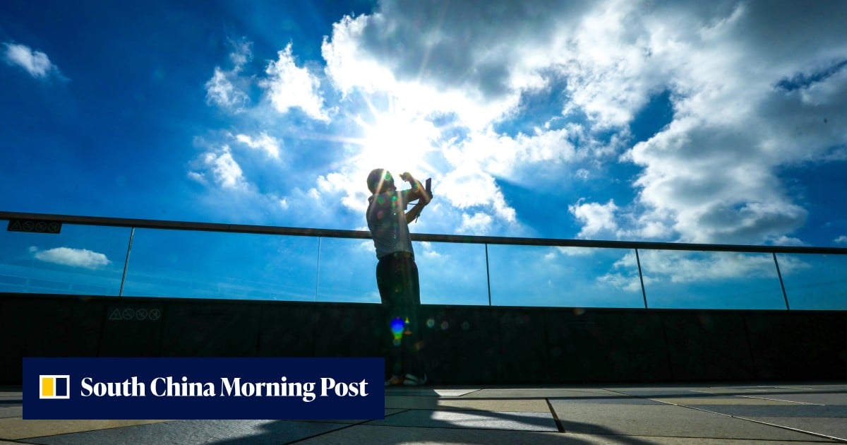 Hong Kong marks hottest ‘Frost’ solar term on record at 32.1 degrees Celsius