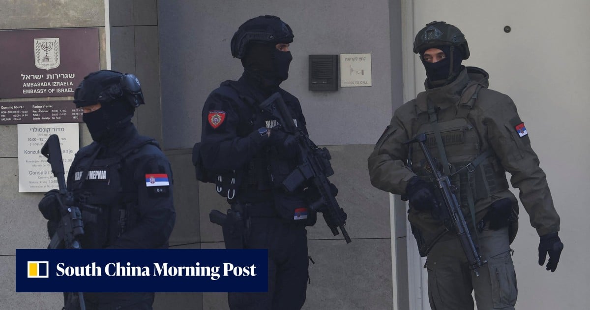 Assailant outside Israeli embassy in Serbia killed after attacking officer