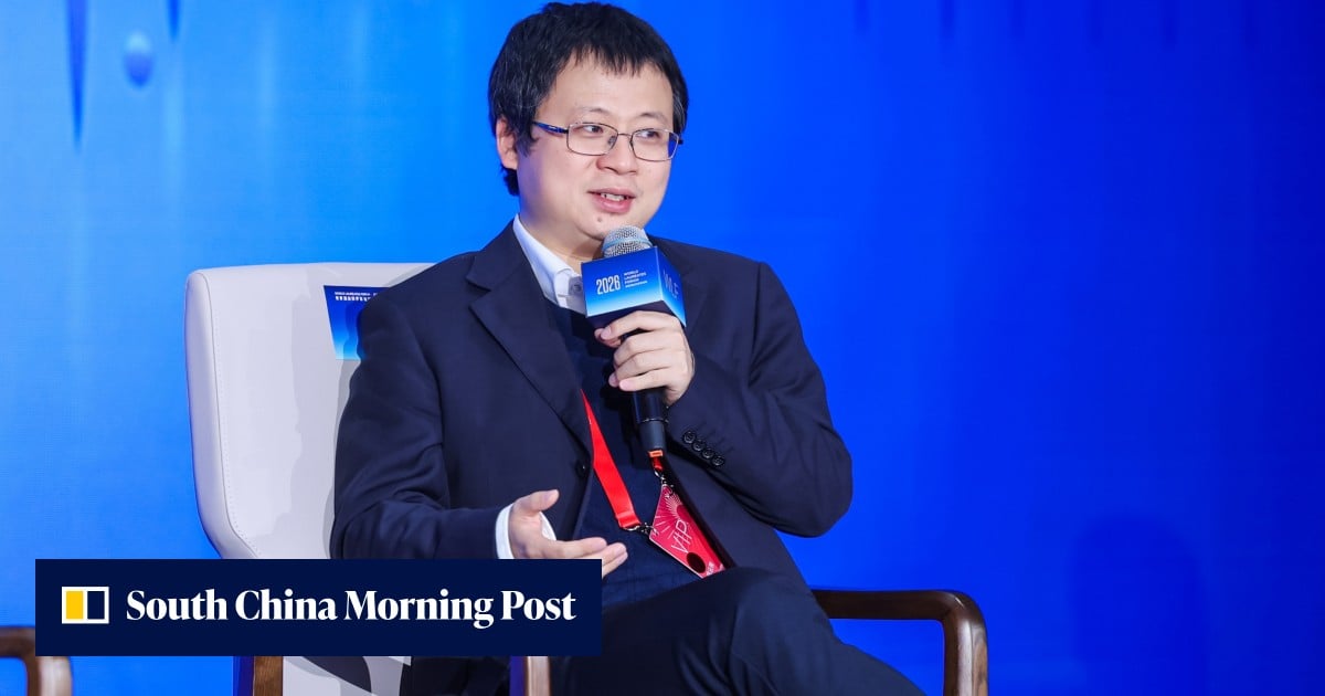 One AI rule book: chip expert urges shared standards across China, US models