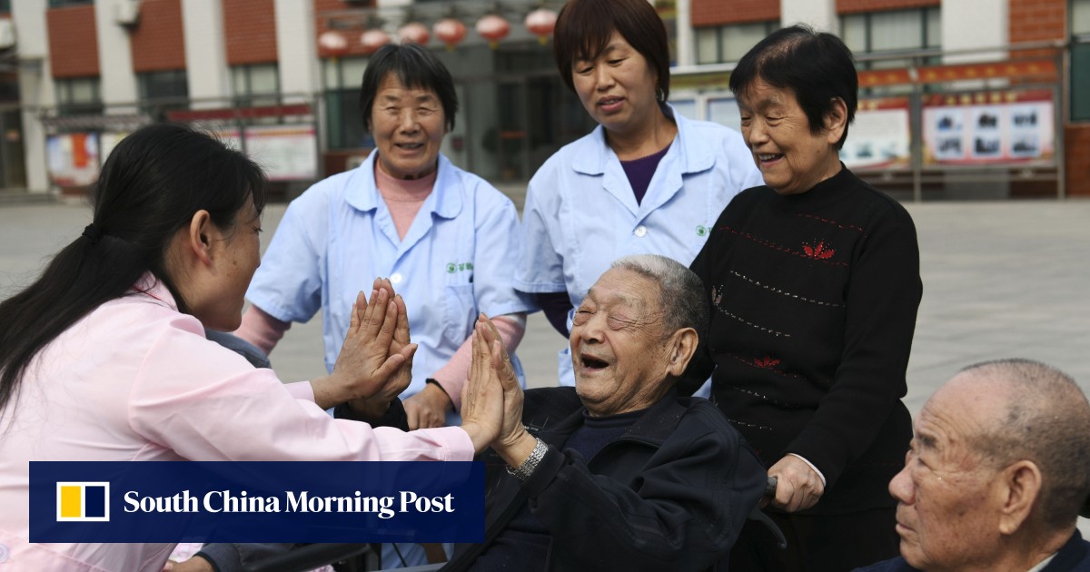 Китай пенсия. Pensioners of China. Pensions in China. Прием МО Китая в Москве. Pensions in China data.