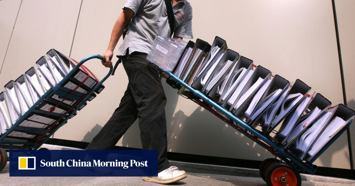 Hong Kong courts set to start going paperless this year, after a long