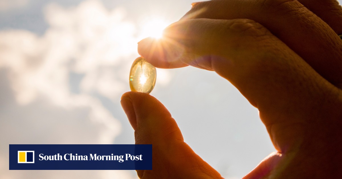 Everyone should take vitamin D supplements, especially children, UK