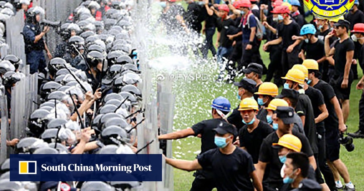Chinese police mass 12,000 anti-riot officers in Shenzhen for drill ...