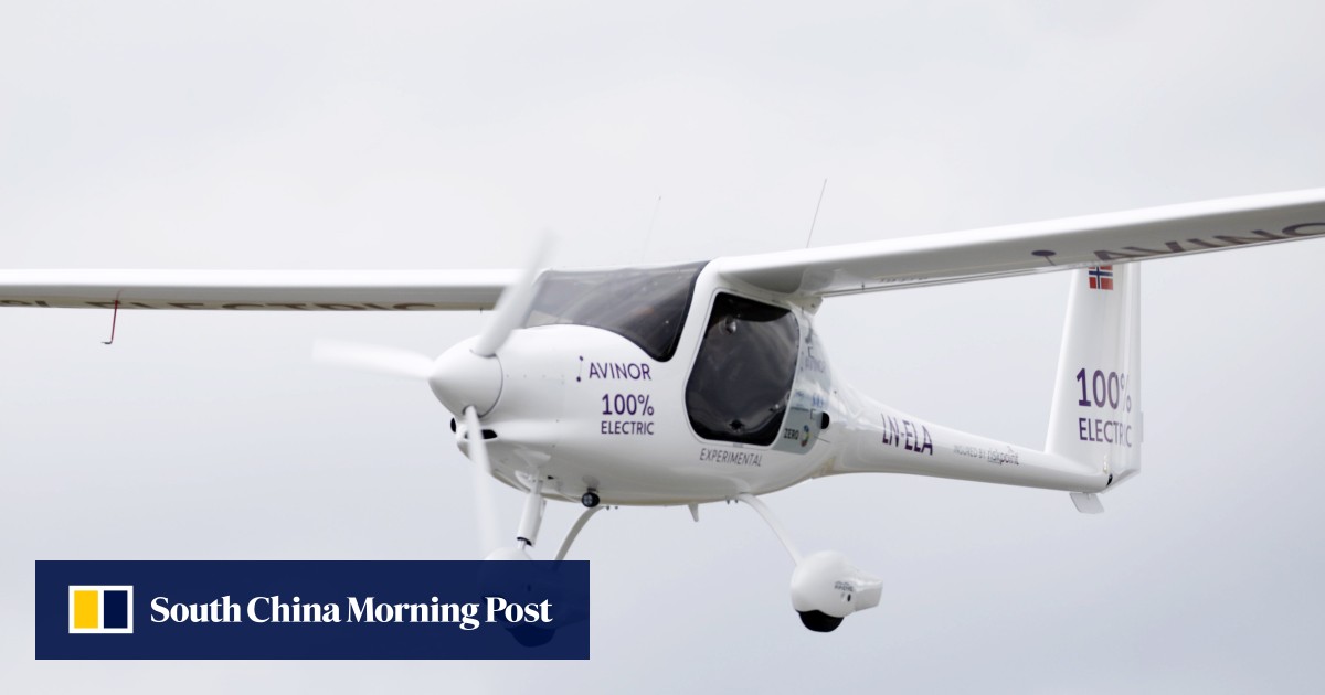 Norway's first electric plane crashlands on lake in setback for