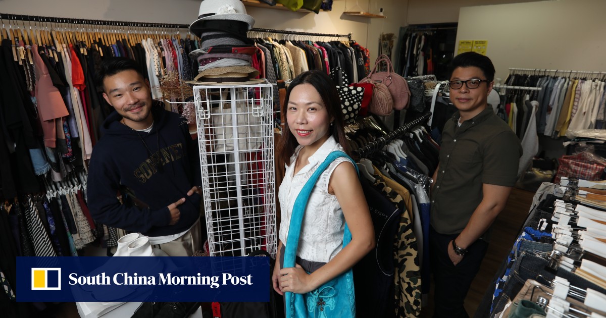 2Hand offers highquality secondhand fashion and helps to sell