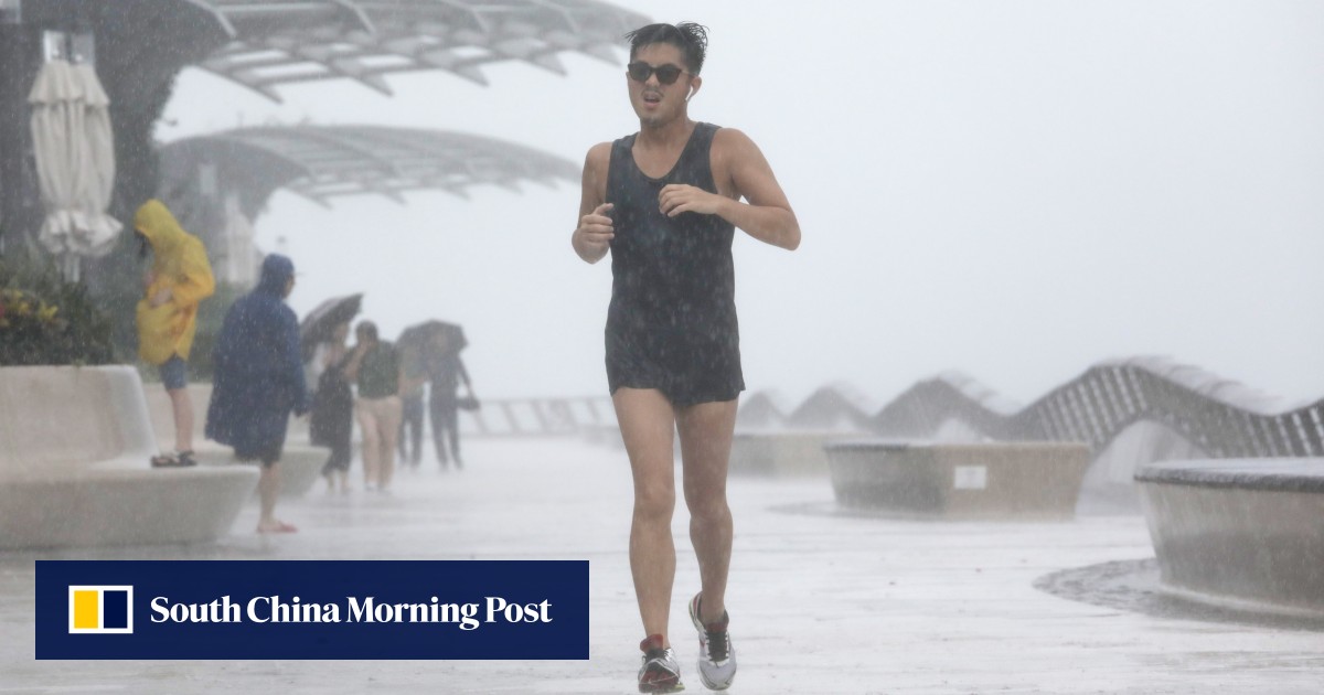 are windrunners waterproof