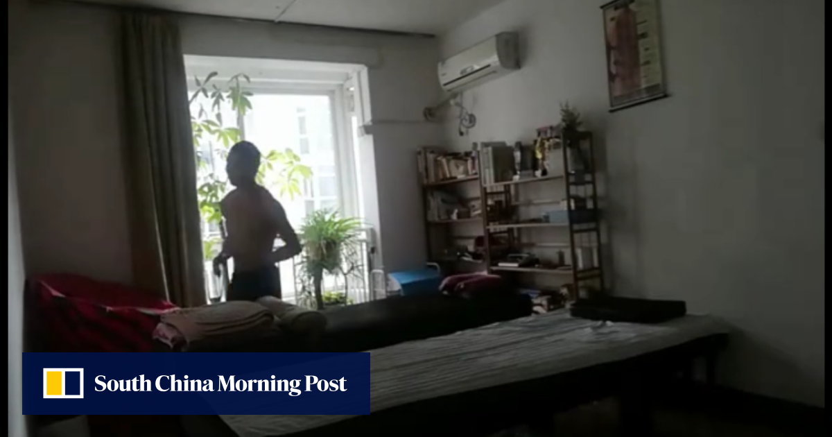 Coronavirus Chinese Runners Forced To Train Indoors As One Man