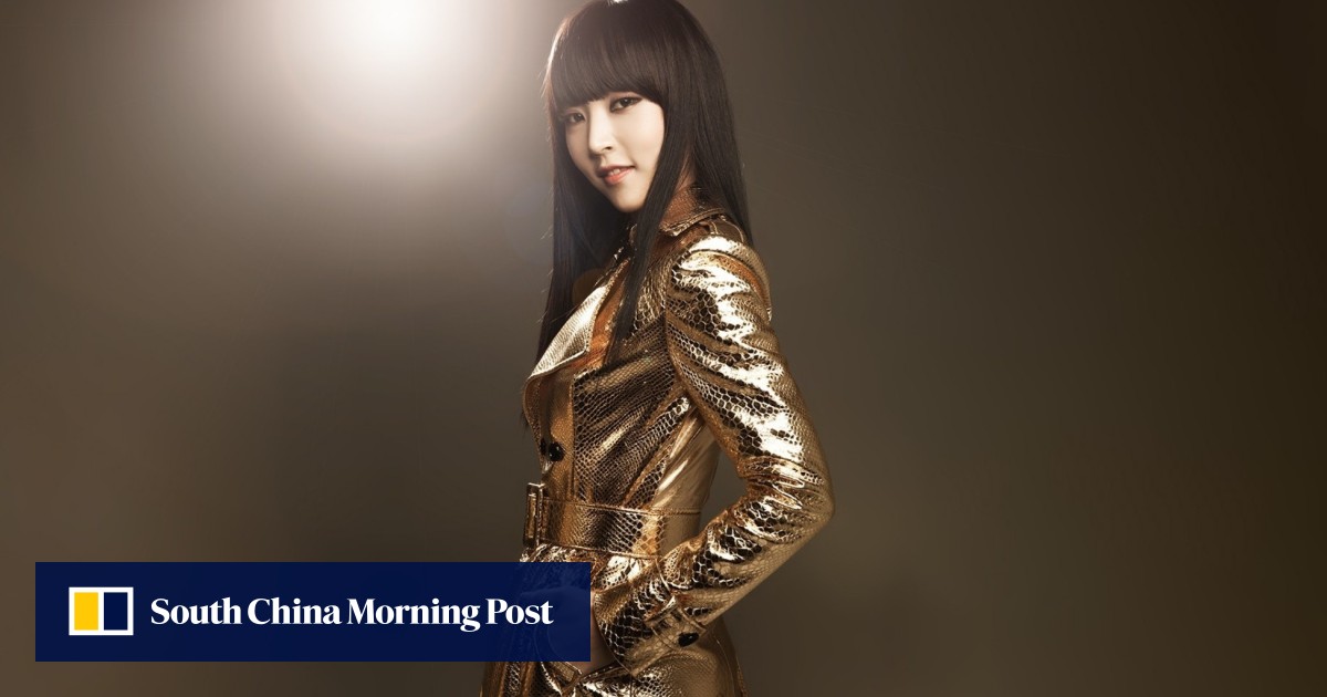 K-POP・アジア MOONBYUL 090cd746-5d24-11ea-be3e-
