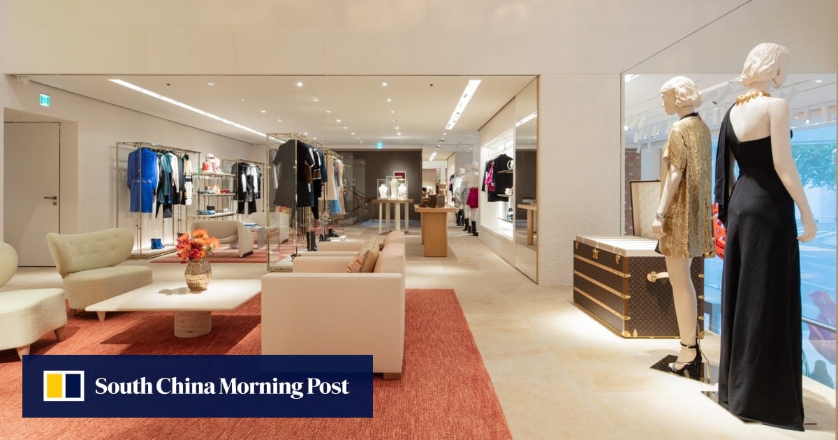 Louis Vuitton raises prices in Korea only - The Korea Times