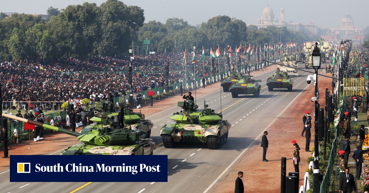 Russia and US jostle for arms sales to India after tensions with China ...