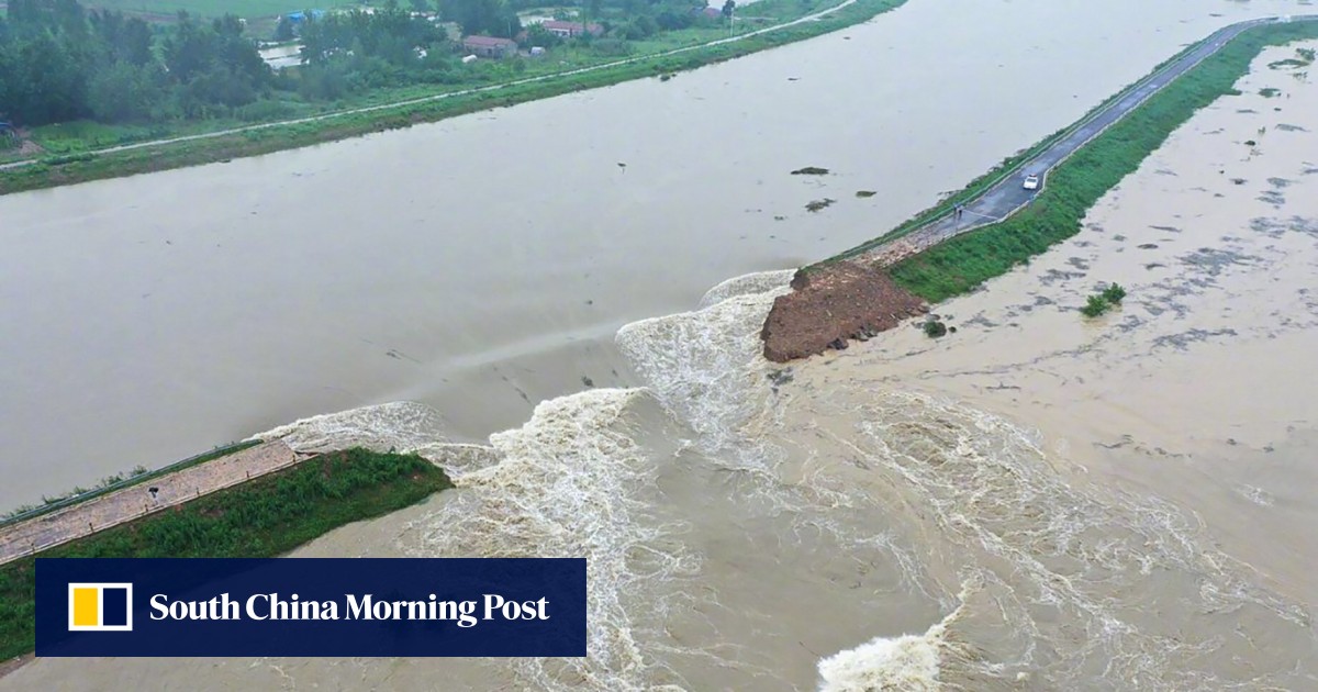China blows up dam on Yangtze tributary to ease flood risk | South ...