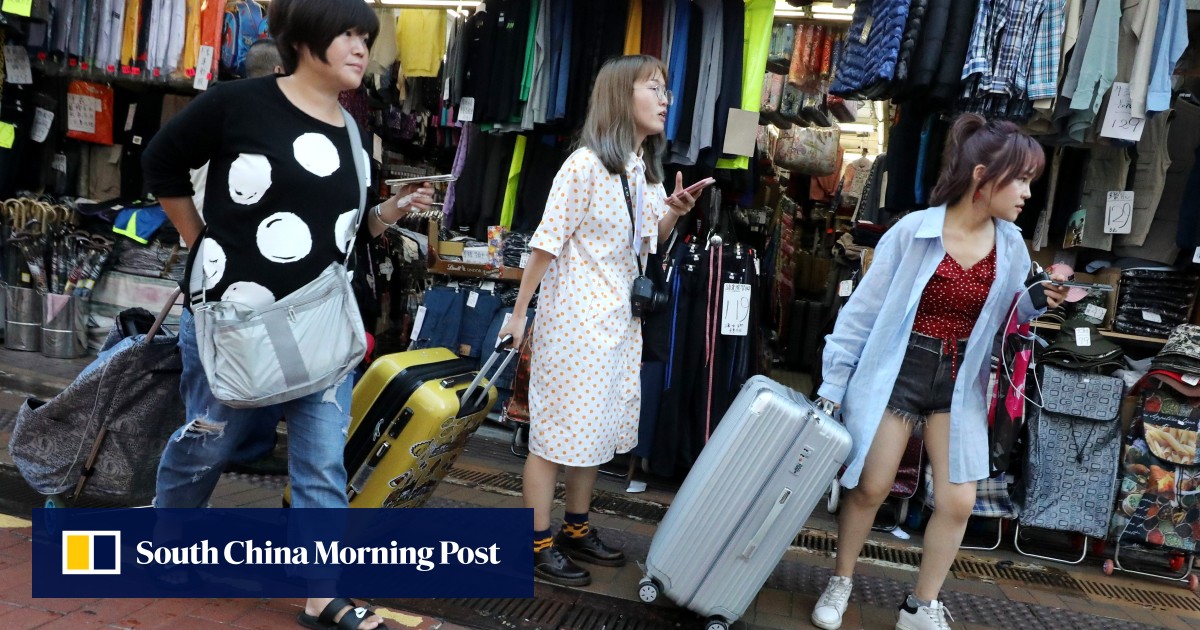 5 Reasons Why You Should Hire a Personal Shopper in South Korea