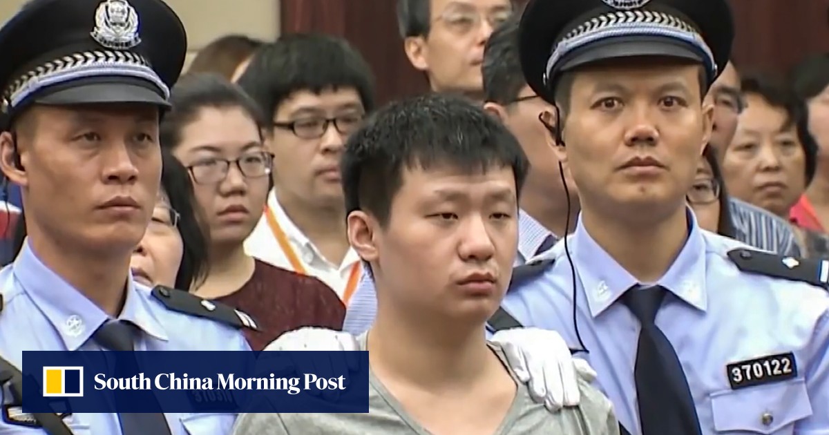 Chinese man in notorious ‘case of the humiliated mother’ finally free following public outcry