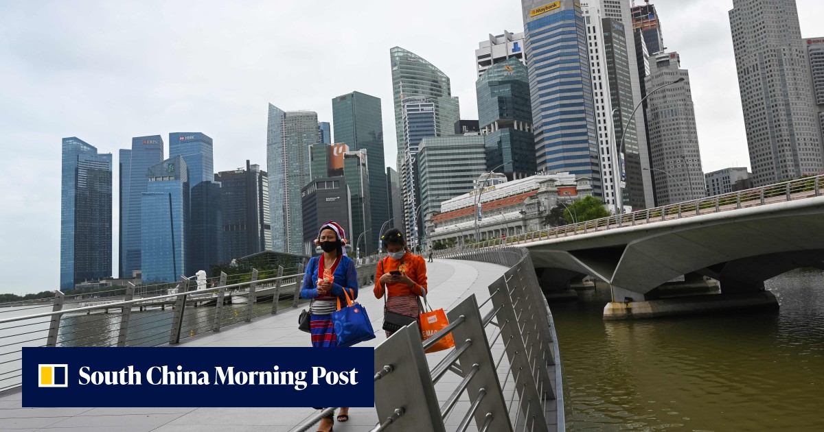 Singapore tightens travel restrictions to prevent new coronavirus ...
