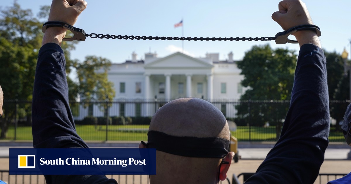 Bill to ban imports of all Xinjiang products reintroduced in the US