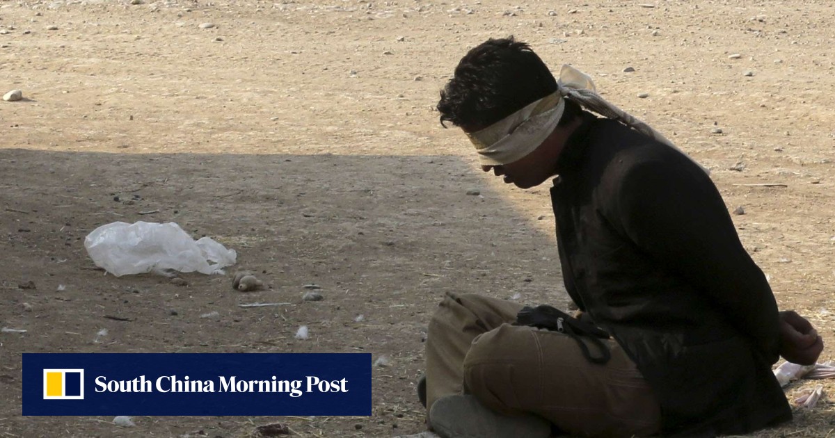 Frightened Islamic State jihadists are shaving off their beards as