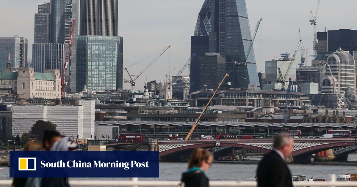 Cc land buys london office building for £290 million