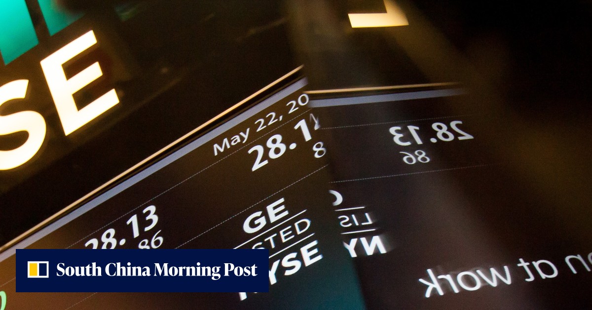 Wall Street rises after Fed minutes signal gradual approach to US rate ...