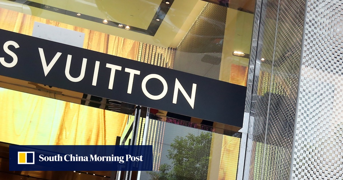 Louis Vuitton opens account on Chinese social commerce site