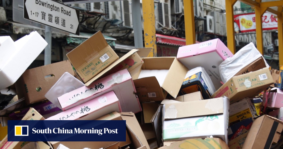Tighter mainland China rubbish import policy hits Hong Kong street ...