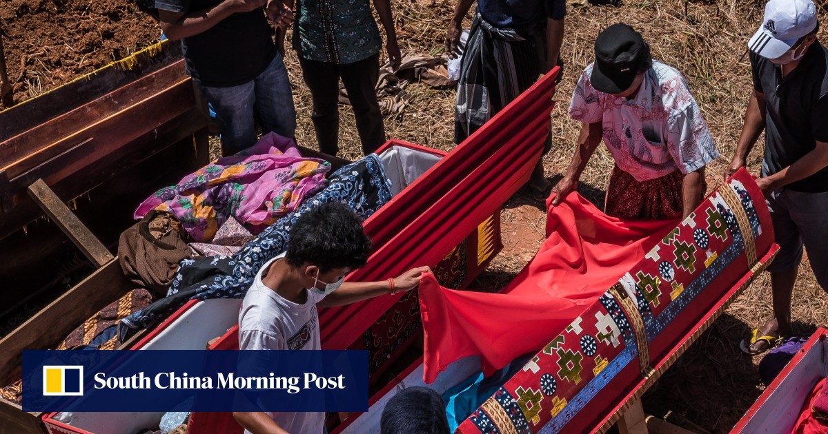 Living with corpses: how Indonesia’s Toraja people deal with their dead ...