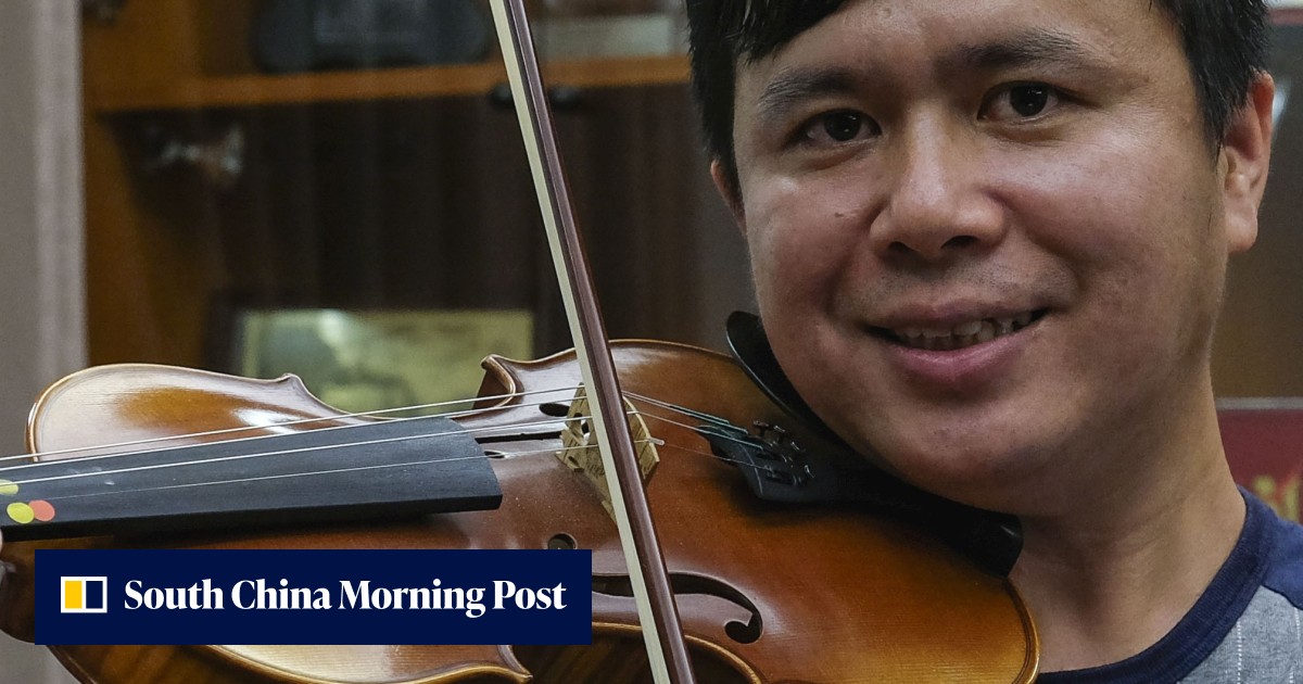 Since losing an arm in a car accident, this Hong Kong man has learned ...